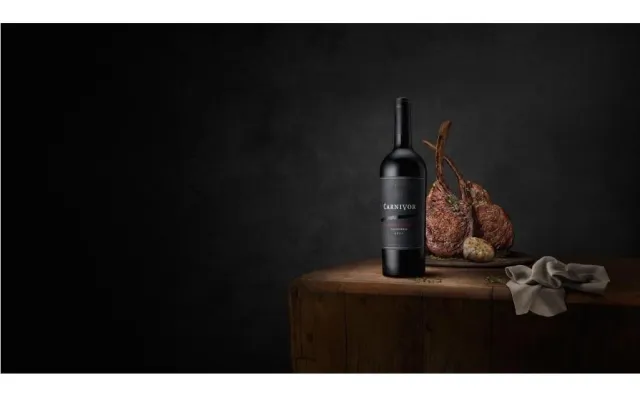 Bild: Picture your inner Carnivor: Vier Blogger zeigen die ästhetische Verbindung zwischen Fleisch und Wein