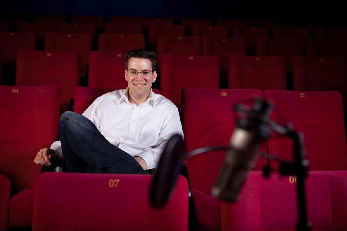 Erst am Mischpult dann im Telefon - Sven Weikam
