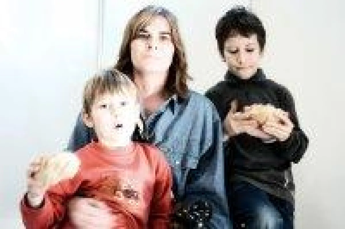 Pflegekindern benötigen besondere Aufmerksamkeit/Quelle: Photocase