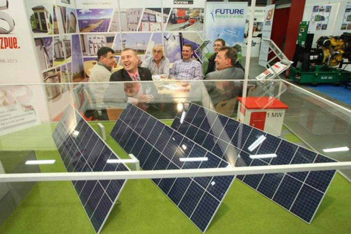 Szene von der 11. ENEX – NOWA ENERGIA 2013 in Kielce.