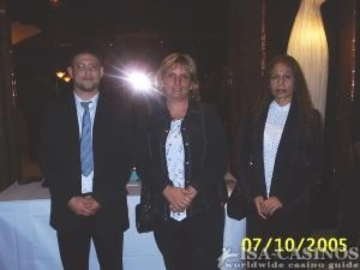 
Die drei glücklcihen Gewinner des Black Jack Turniers in der Spielbank Baden-Baden