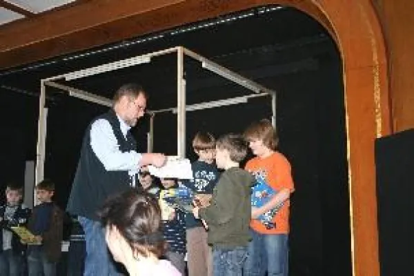 Bild: Katholische Grundschule Salvator gewinnt HEUREKA - Mensch und Natur Schülerwettbewerb