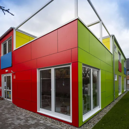 Ketsch: Kinderhort in Containerbauweise ergänzt das städtische Angebot an Betreuungsplätzen Bild: Ketsch: Kinderhort in Containerbauweise ergänzt das städtische Angebot an Betreuungsplätzen