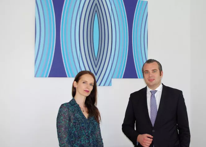 Bild: „Innovation Kunst“ in der Versicherungsagentur Julian Grill