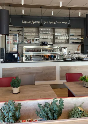 Medem-Gruppe: Eat-and-Meet mit Omi: Pflege- und Seniorenstifte öffnen Restaurants für alle Bild: Medem-Gruppe: Eat-and-Meet mit Omi: Pflege- und Seniorenstifte öffnen Restaurants für alle