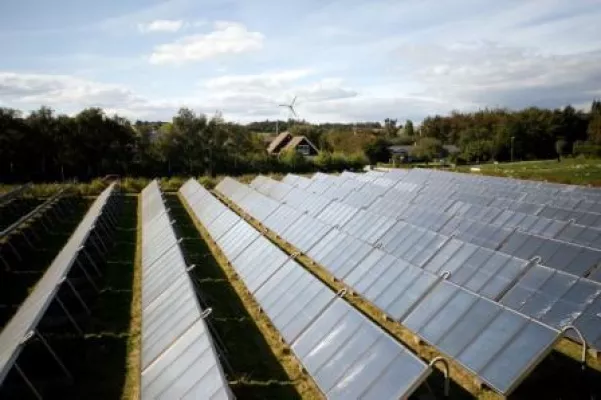 Bild: Energiethemen 2011: Förderung - Vergabe - Energierecht