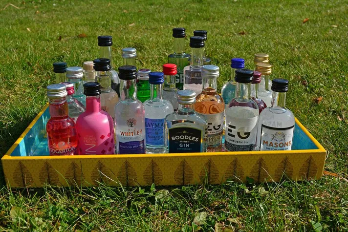 Bild: Reise-Inspirationen startet das „Global Gin Project“