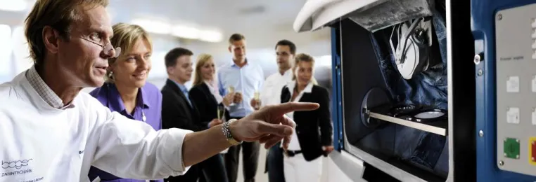 Böger Zahntechnik erweitert zahntechnisches CAD/CAM-Fräszentrum Bild: Böger Zahntechnik erweitert zahntechnisches CAD/CAM-Fräszentrum
