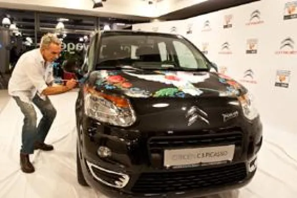 Bild: Regine Sixt Kinderhilfe: Citroën-Versteigerung für guten Zweck