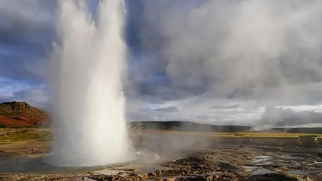 Natürliche Ressourcen nutzen: Erdwärme und Brunnen von Bohrtechnik Kimpfler Bild: Natürliche Ressourcen nutzen: Erdwärme und Brunnen von Bohrtechnik Kimpfler