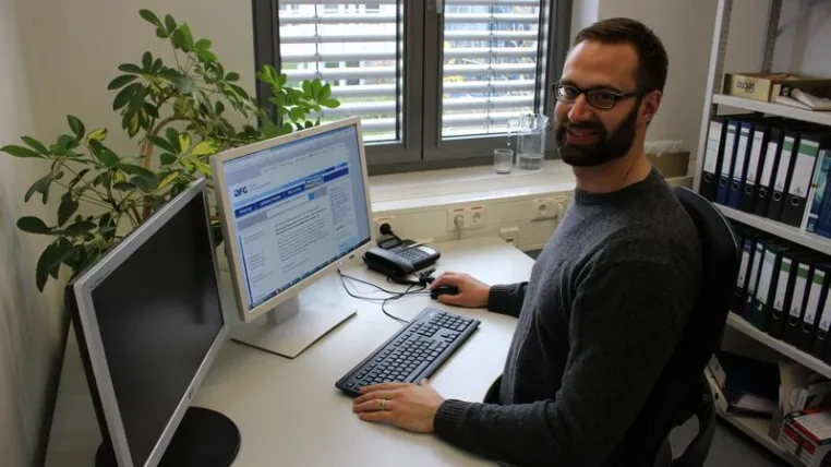 Bild: Neues Forschungsprojekt am ZPID zu wissenschaftlich-kritischem Denken