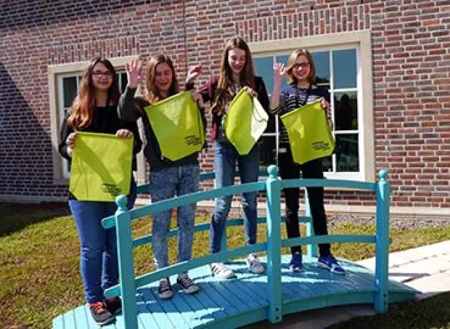 Bild: Mädchen entdecken die Welt der IT - Erster Girls' Day bei der nicos AG