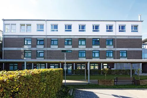 Klinikum Christophsbad setzt bei der Erweiterung des Standortes erneut auf die Modulbauweise von Heinkel Bild: Klinikum Christophsbad setzt bei der Erweiterung des Standortes erneut auf die Modulbauweise von Heinkel
