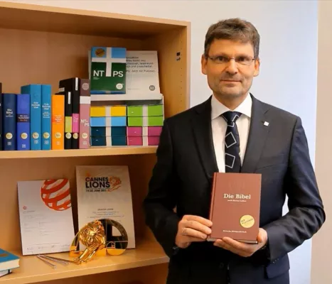 Qualitätssiegel für Bibelübersetzungen Bild: Qualitätssiegel für Bibelübersetzungen