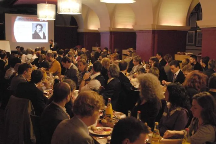 Bild: Rezessionsflaute? Von wegen - Das Hamburger Chapter „Magnolia“ lädt am 2.7. rund 80 Unternehmer zum Besuchertag