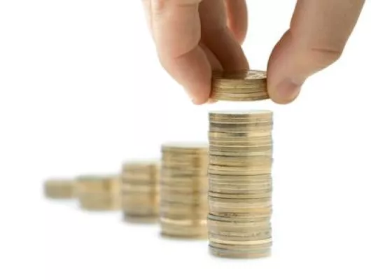 Bild: Zinsen auf Tagesgeld fallen weiter - Ist der Boden bald erreicht?