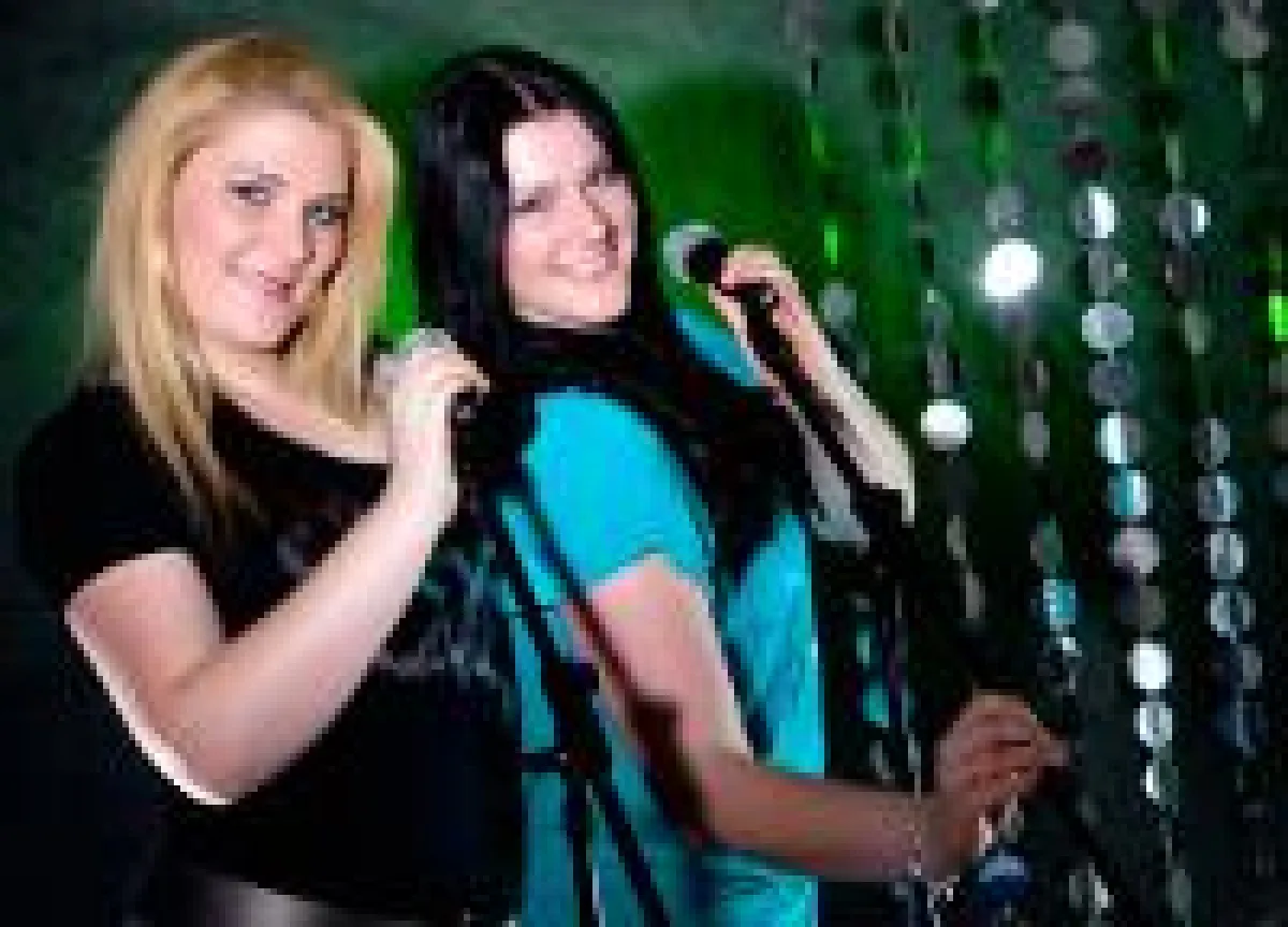 Julia und Tanja Kral - OSN