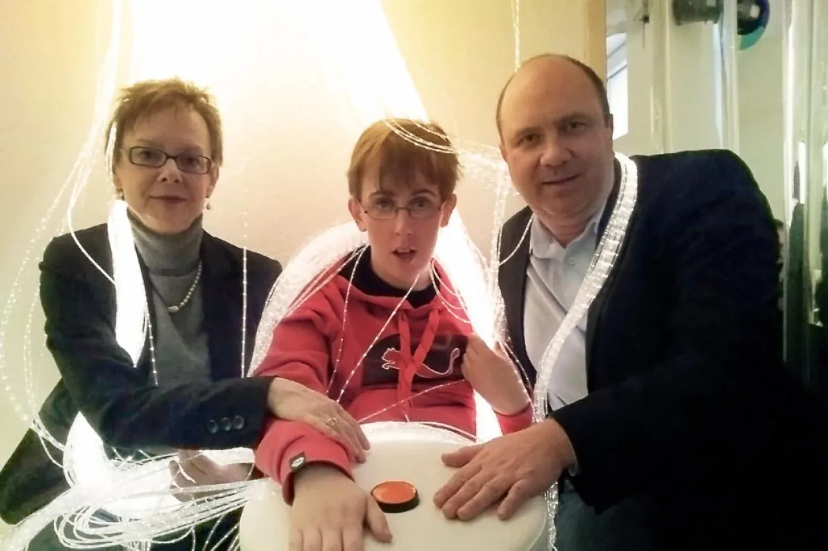 Michaela Kopp (Caritas-Verband Emsdetten-Greven), Lisa und Achim Schütz (Euroweb Stiftung)