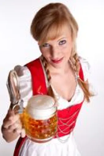 Rent a Dirndl: Bestens ausgerüstet für die Wiesn Bild: Rent a Dirndl: Bestens ausgerüstet für die Wiesn