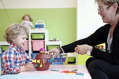 Bild: Das gibt es weit und breit nur im Aktiv-Sportpark Moers – Premiumfitness inklusive Kinderbetreuung