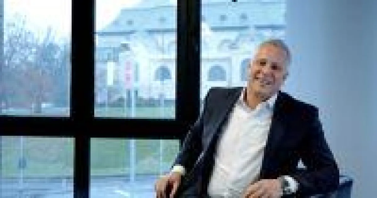 Oliver Banerjee ist Inhaber des Coachingsunternehmens Banerjee Training & Coaching und Experte für Verkauf und Führung.