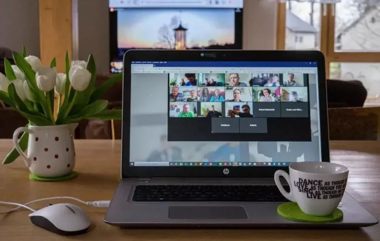 Bild: Digitale Zoom-Konferenzen DSGVO-konform führen