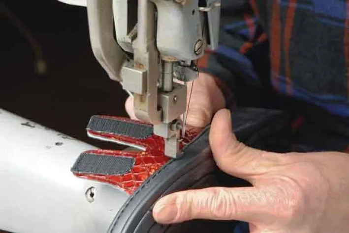 Schuhproduktion auf der Schwäbischen Alb Bild: Schuhproduktion auf der Schwäbischen Alb