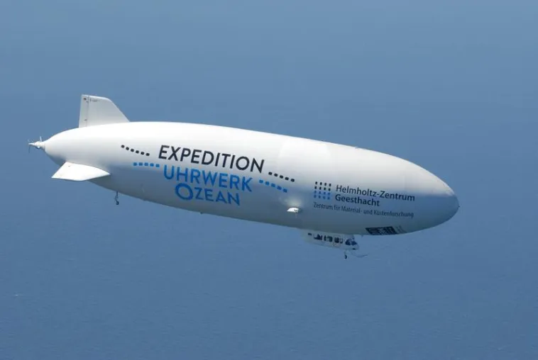 Bild: Zeppelin, Drohnen und Forschungsschiffe untersuchen Wattenmeer und Elbe