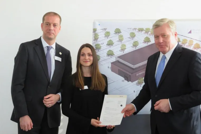 Bild: Niedersächsischer Wirtschaftsminister Bernd Althusmann zu Besuch in Apen