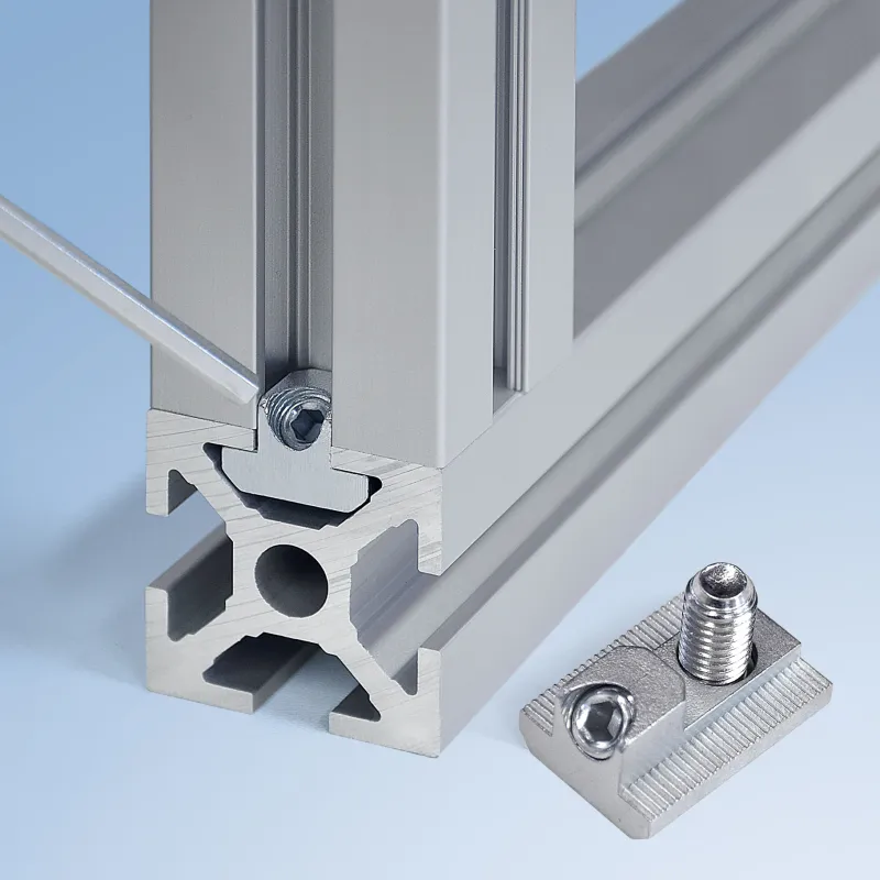Spannverbinder S – Aluprofil-Verbinder für leitfähige Verbindungen ohne Störkonturen (© mk Technology Group)