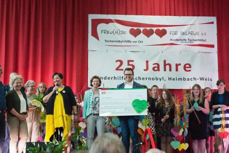 L&R spendet im Jubiläumsjahr für die Kinderhilfe Tschernobyl Bild: L&R spendet im Jubiläumsjahr für die Kinderhilfe Tschernobyl