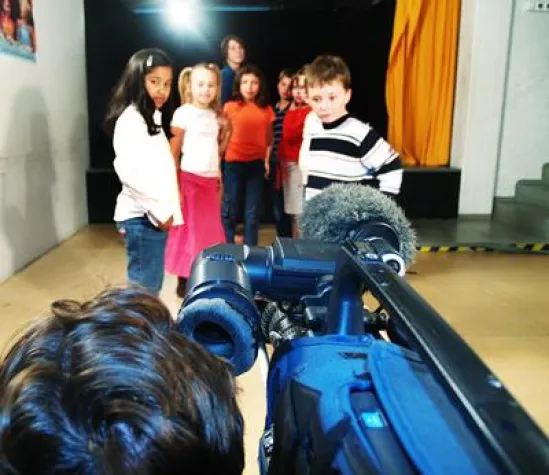 Bild: TASK eröffnet Kinder- und Jugendschauspielschule in Stuttgart