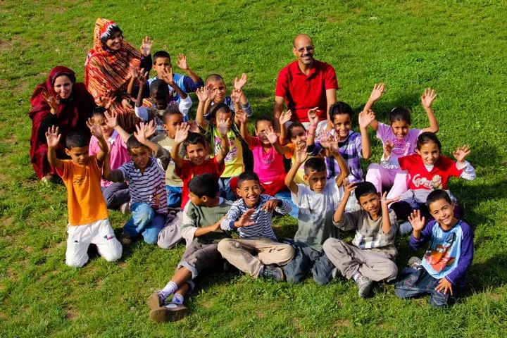 Bild: Kinder aus der Westsahara zu Gast im KiEZ Ferienpark Feuerkuppe