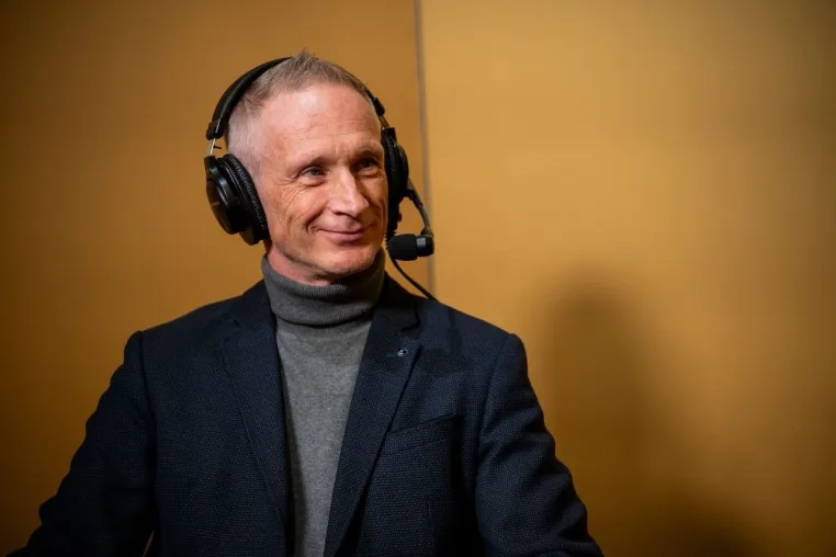 Jürgen Kob beim Messetalk an der Frankfurter Buchmesse: Warum Kompetenz und gute Arbeit allein nicht reicht Bild: Jürgen Kob beim Messetalk an der Frankfurter Buchmesse: Warum Kompetenz und gute Arbeit allein nicht reicht