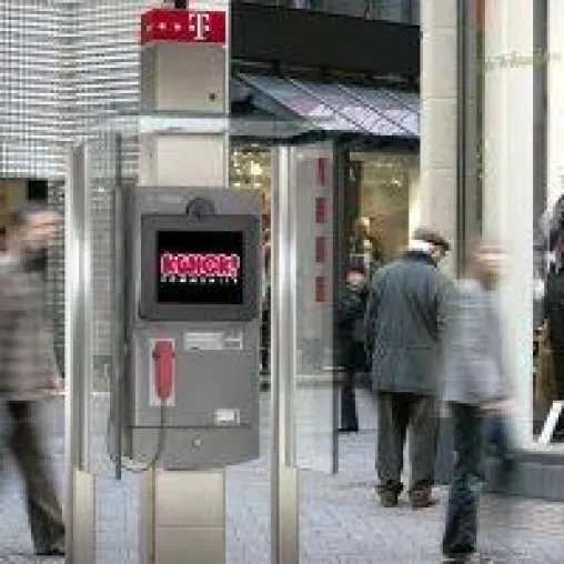 Surfen auf der Straße - Telekom und KWICK! kooperieren Bild: Surfen auf der Straße - Telekom und KWICK! kooperieren