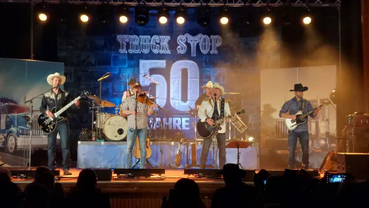 50 Jahre Truck Stop Bild: 50 Jahre Truck Stop