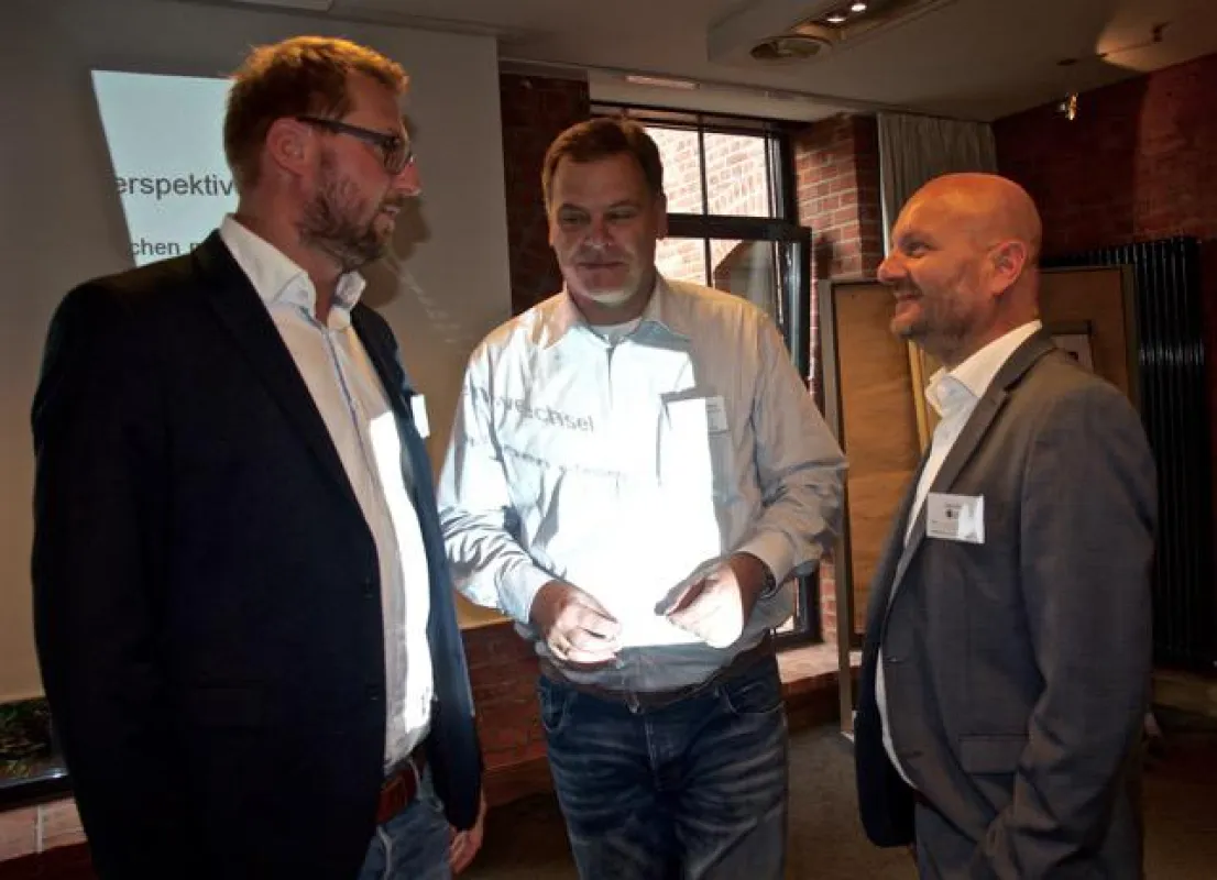 Dr.-Ing. Robert Kaden, Prof. Dr. Dr. Tobias Teich und Sven Axt beim BIM Praxisdialog