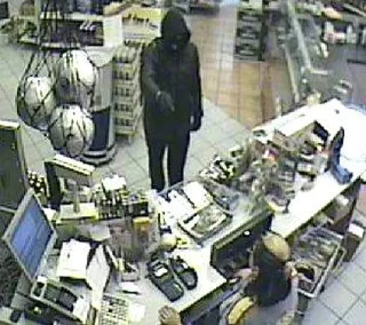 Anatomie eines Überfalls Bild: Anatomie eines Überfalls