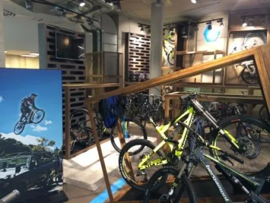 Bild: You´ll never ride alone – Raumschiff entwirft und realisiert Flagshipstore für Bergamont Bicycles in Hamburg