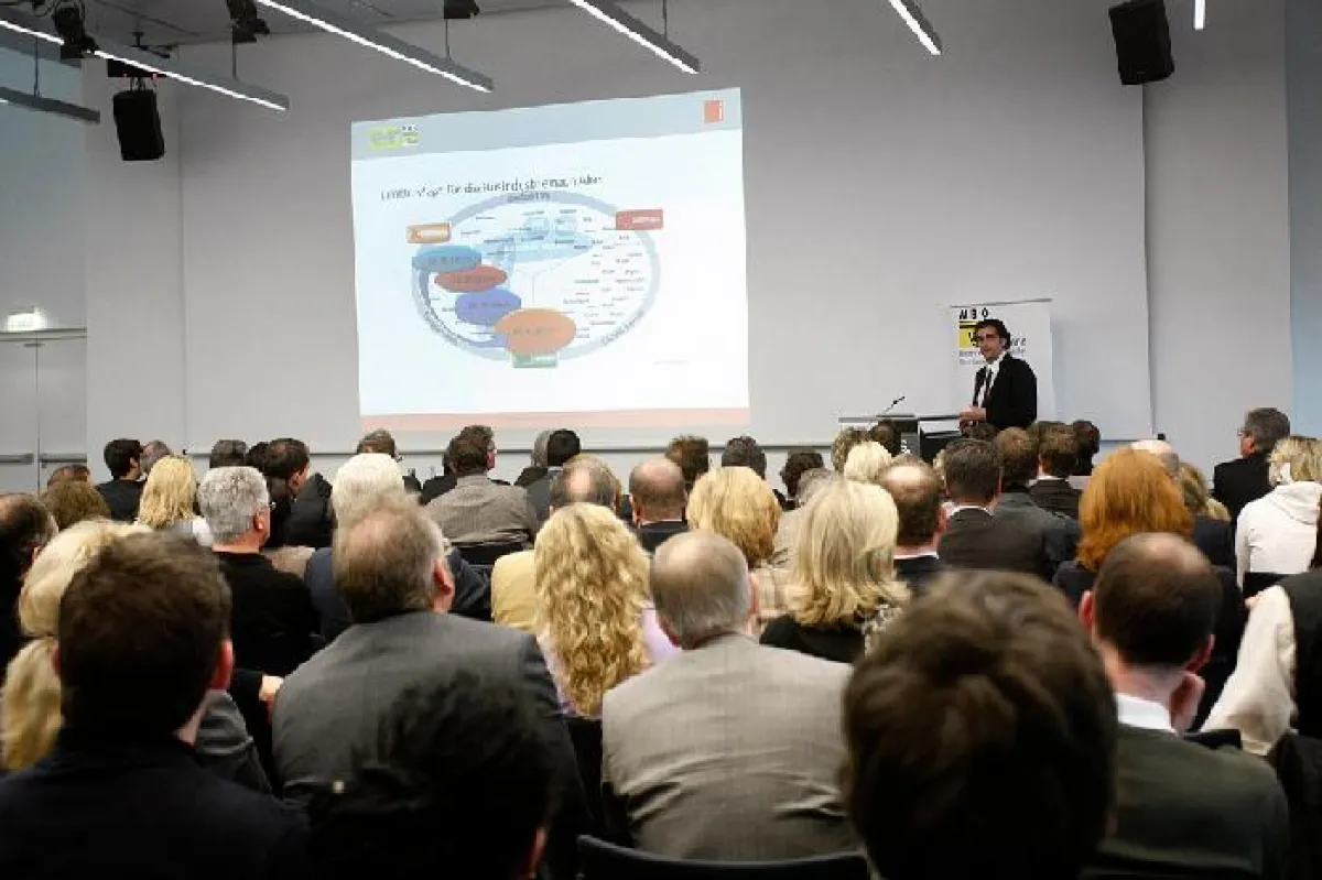 Nicht nur für Fachjournalisten waren die Vorträge 2011 willkommene Kommunikationsplattform