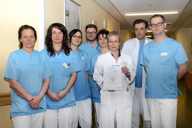 Kompetente Behandlung von Schlaganfällen ist gesichert – Stroke Unit zertifiziert Bild: Kompetente Behandlung von Schlaganfällen ist gesichert – Stroke Unit zertifiziert