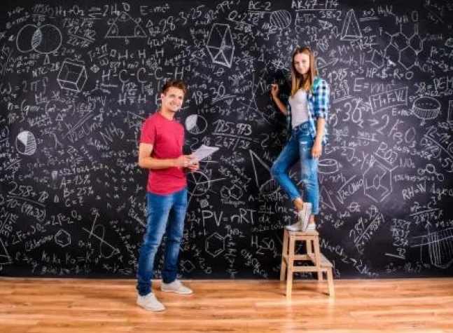 Bild: Kein Stress mit Mathe – das Fernstudium macht es möglich