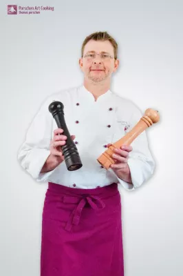 Bild: Kochen & kennenlernen: in den neuen Single-kochkursen den passenden Deckel finden