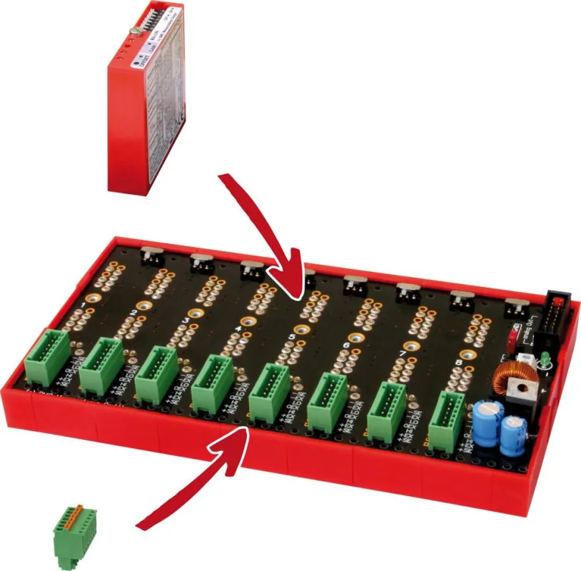 5B Backplane AP8a: 5B Messverstärker, Sensoren und PC-Messsystem finden Anschluss
