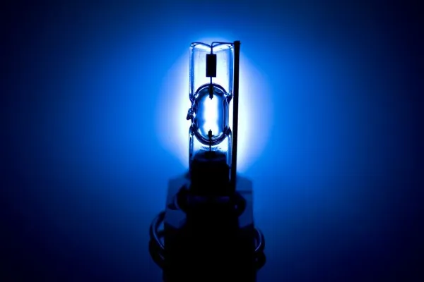 VARIUS®-Ersatzstrahler über den Fachhandel verfügbar Bild: VARIUS®-Ersatzstrahler über den Fachhandel verfügbar