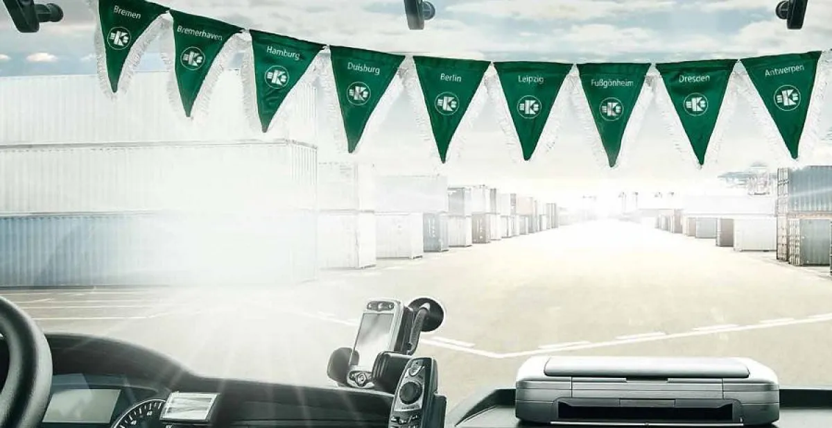 Handy-Telematik ermöglicht den Druck von Begleitpapieren im Fahrzeug (Quelle: EKB)