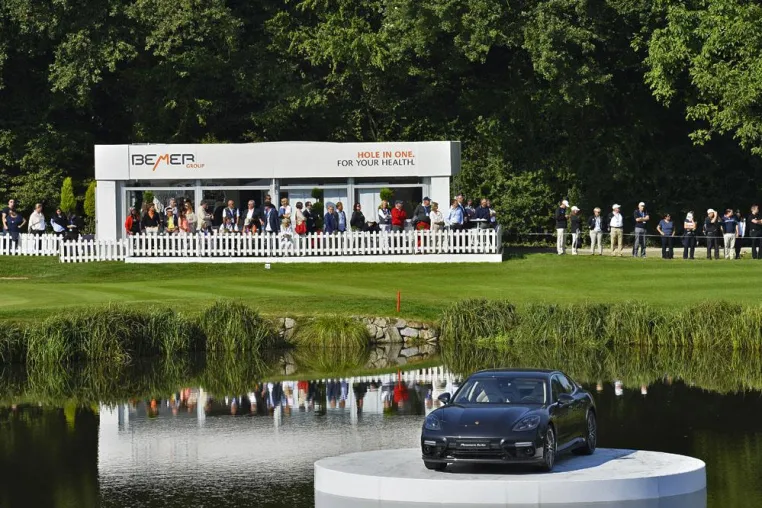 Ein Hole-in-one für die Gesundheit Bild: Ein Hole-in-one für die Gesundheit