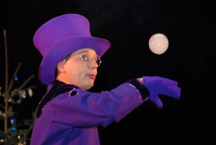 Künstler für Weihnachtsfeier als Herzstück des Abends Bild: Künstler für Weihnachtsfeier als Herzstück des Abends