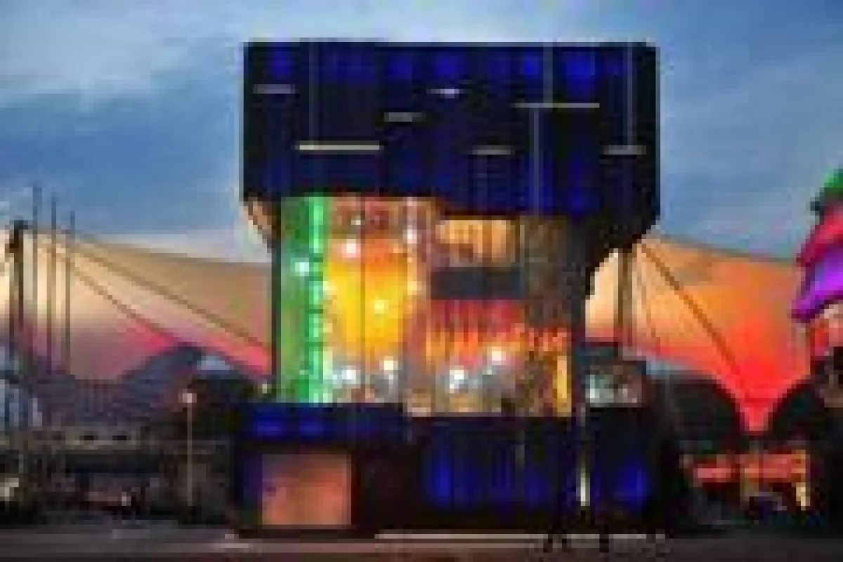 Auch bei Nacht ein Erlebnis: Der Hong Kong „Pavillon of Infinity“. Foto: ISD Gov HK