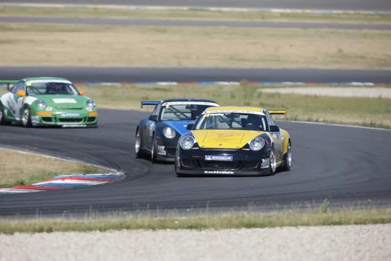 Bild: Die Top 3 im Visier